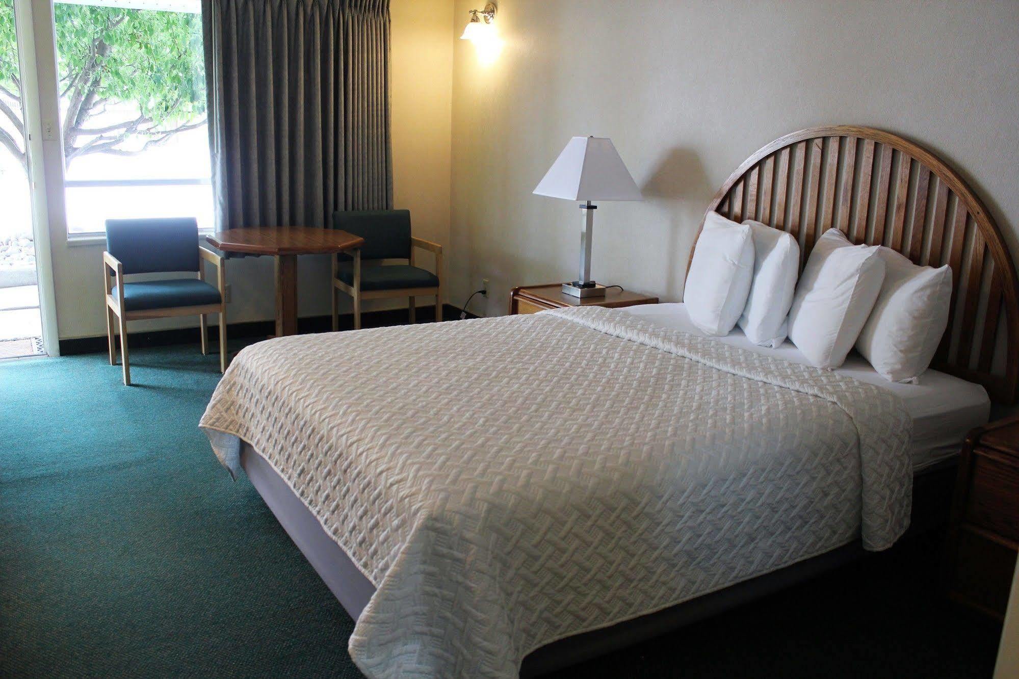 Silver Ridge Motel
