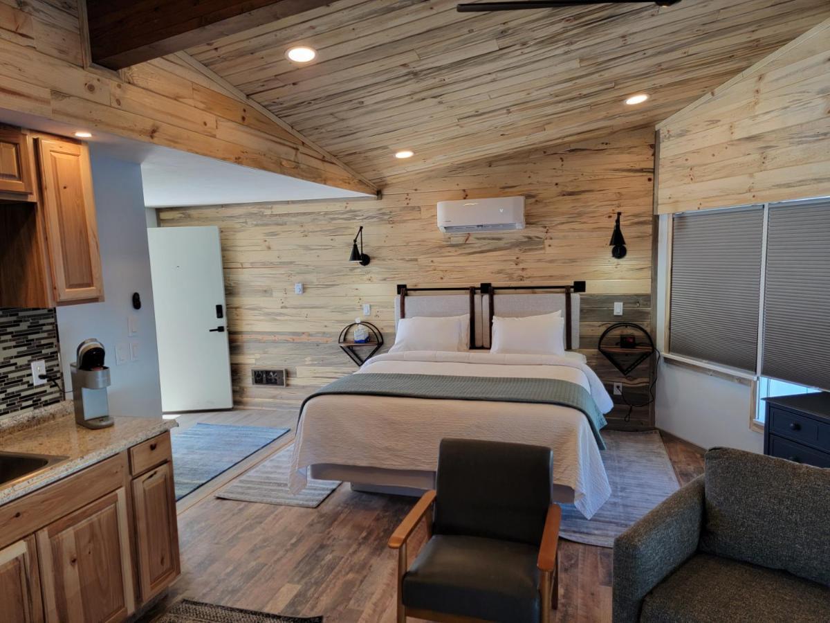 Silver Ridge Motel 2*